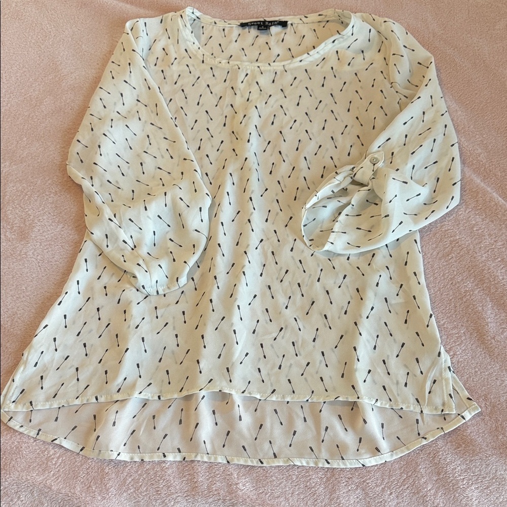 Sweet Rain White and Black Patterned Blouse
